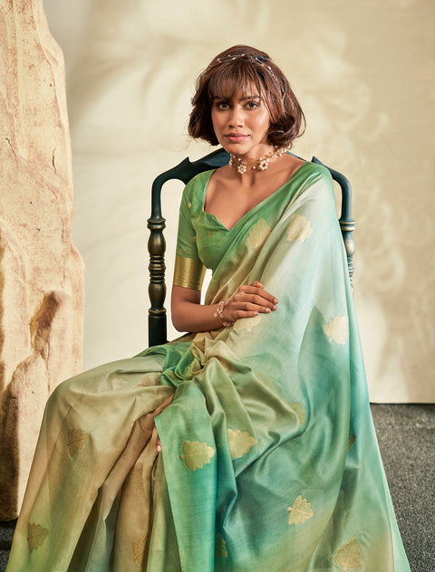 Green Digital Printed Textured Handloom Khadi Silk Saree